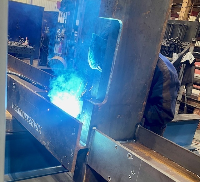 Mr. Manosky’s Tech Ed students took a field trip to Bloomer Machine & Fabrication where they got an inside look at CNC machines, laser cutters, and welders in action. 💥 Students even got some hands-on experience — using a press brake to bend their own miniature “Panther Mobile” complete with the Ellsworth logo laser-etched on the hood! 🐾 What an awesome opportunity to see advanced manufacturing in action and bring their learning to life!