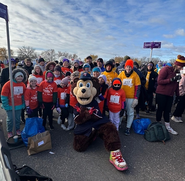 🥶❄️ Despite the cold and snowy weather, our 3rd, 4th, and 5th grade Girls on the Run participants showed incredible determination and completed their 5K at the Minnesota State Fairgrounds this past Sunday! 👟💪  We’re so proud of their hard work, positive attitude, and perseverance! 💜👏  #PantherPride
