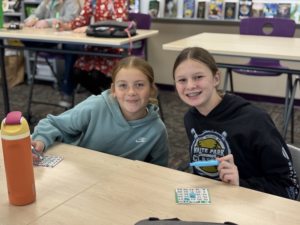 This week our middle school students took on a morning of state testing better known around here as “Show What You Know Day.” After working hard all morning, everyone got to relax and have some fun with school-wide Bingo, Dodgeball, classroom games, and even a staff vs. student basketball game. It was the perfect way to wrap up a big day, and we’re so proud of our students for giving it their best. 🐾💜