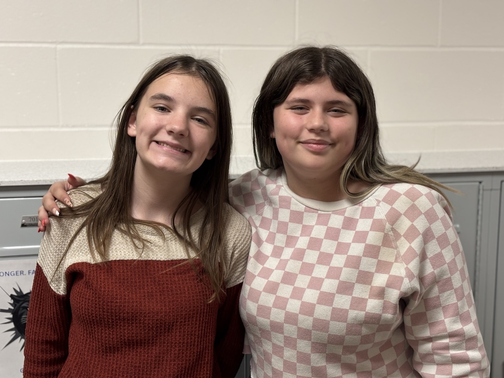 This week our middle school students took on a morning of state testing better known around here as “Show What You Know Day.” After working hard all morning, everyone got to relax and have some fun with school-wide Bingo, Dodgeball, classroom games, and even a staff vs. student basketball game. It was the perfect way to wrap up a big day, and we’re so proud of our students for giving it their best. 🐾💜