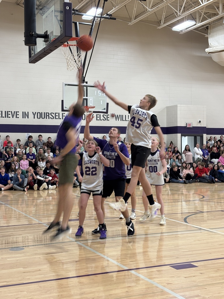 This week our middle school students took on a morning of state testing better known around here as “Show What You Know Day.” After working hard all morning, everyone got to relax and have some fun with school-wide Bingo, Dodgeball, classroom games, and even a staff vs. student basketball game. It was the perfect way to wrap up a big day, and we’re so proud of our students for giving it their best. 🐾💜