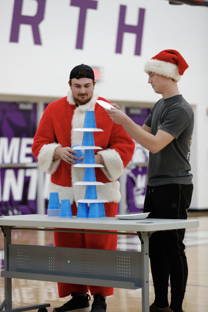 📸 Catching up on photos from before winter break was dismissed!  We had so much fun happening in our buildings, and we’re excited to finally start sharing it all. There was a lot of joy, creativity, and school spirit packed into those last days before break.  At Ellsworth High School, students wrapped things up with a Holiday Fest filled with fun games and an ugly sweater contest that did not disappoint 🎄😄  Thanks for your patience as we catch up. More fun photos coming your way!