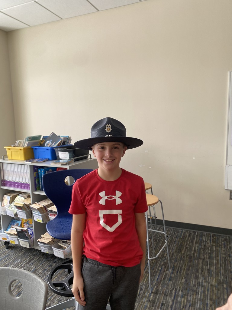 On January 15, our 4th and 5th graders took part in Ellsworth Elementary’s 3rd annual Career Day, and it was such a great day of learning and exploring.  Fourth graders rotated through seven different speakers, moving to a new classroom every 15 minutes so they could hear from everyone. Fifth graders chose three out of six speakers to visit and spent 30 minutes in each session digging a little deeper into careers that interested them. Before Career Day, our fifth graders also took a short Myers-Briggs personality test, then researched a job that matched their personality. They created career posters for our “neighborhood,” including salary, required education, and other details about each job.  Like always, our speakers were amazing. Hearing people talk about what they do with so much passion helps open our students’ eyes to careers they may have never known about. These kinds of experiences really help students start imagining what their own futures could look like.  A big thank you to all of our speakers who made this day possible:  WI State Patrol WI DNR Pierce County Sheriff’s Department Loberg’s Law Office Coach Staley KNN Farms Brush Strokes Pierce County Highway Department Tim Schmit, Pilot Westconsin Credit Union Principal Nygaard Ellsworth Police Department  We are so grateful for our community partners who take the time to invest in our students and share their experiences. 💜🐾