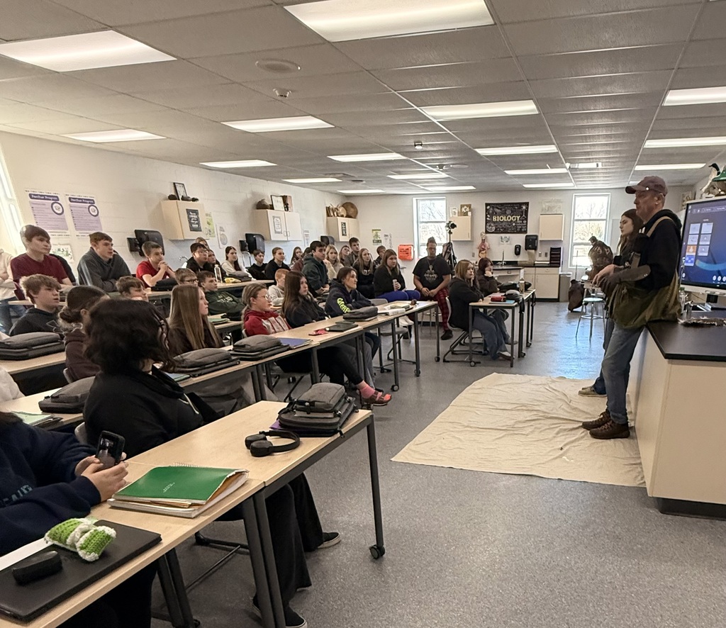 🦅 What an amazing experience for our students! We were excited to welcome Steve Kaufer back again this year to share his falconry expertise with Mrs. Klecker’s Biology classes. Steve and his daughter Bethany, now an 11th grader, brought in two incredible birds and a whole lot of knowledge and passion. Steve talked with students about the history of falconry, how he first became interested, the unique skills and adaptations of different birds of prey, and how important these birds are to keeping ecosystems in balance. He also shared how falconry has become something special he gets to do with his family. Students had the chance to meet Merida, a Red Tailed Hawk and Bethany’s bird, along with a Merlin, and learn how their different traits help them survive in the wild. Some students even got to hold the birds, which made the experience even more memorable. We also had students from Ms. Sara White’s Room 220 join in on the fun. A big thank you to Steve and Bethany for another fantastic visit. If you want to see more of their falconry adventures, you can follow Steve on Instagram at sun_flower_steve.