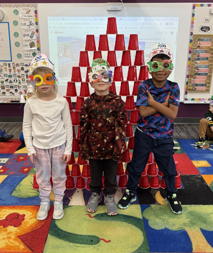 The first grade team added an extra dose of fun by dressing up as 100-year-olds, and the students loved it! From counting collections to creative projects, it was a great day to celebrate being 100 days smarter.  Way to go, EES! 🐾📚