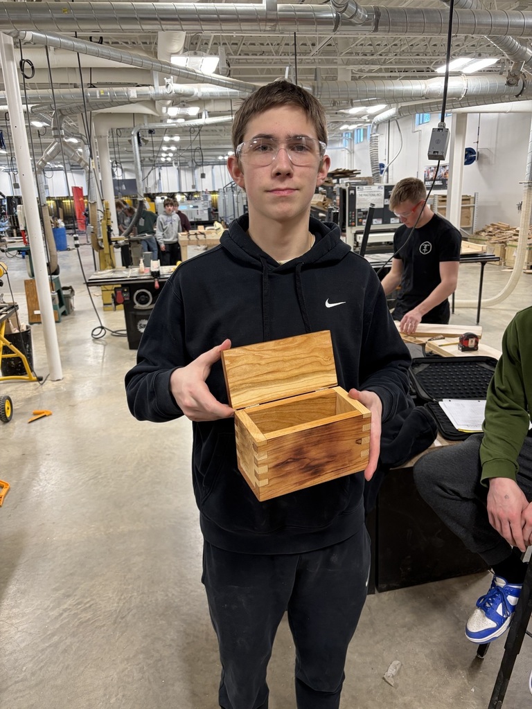 February is CTE Month, and we’re excited to share some of the great work happening in our high school shops! Students in Mr. Bass’s Woods class recently crafted their own jewelry boxes, and the designs turned out beautiful. Each one is unique and carefully made—something these students can hold on to for years to come. Projects like this give students hands-on experience while also creating pieces they can be proud of. Here’s a question for our community: Do you still have something you made in woods class back in high school? We’d love to hear about it! 🪵🔨 Panther Pride!