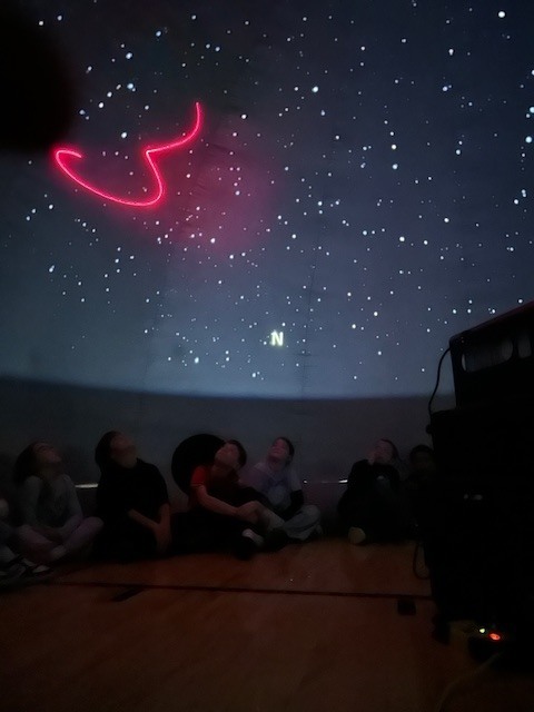 🌎✨ Out of This World Learning! ✨🌙 Our 3rd graders had an amazing visit from the traveling planetarium! Students explored the rotations of our planet, learned about the phases of the moon, and discovered star constellations lighting up the night sky. 🌟 What a fun and unforgettable way to bring science to life right here at school! 🚀💜 #PantherPride
