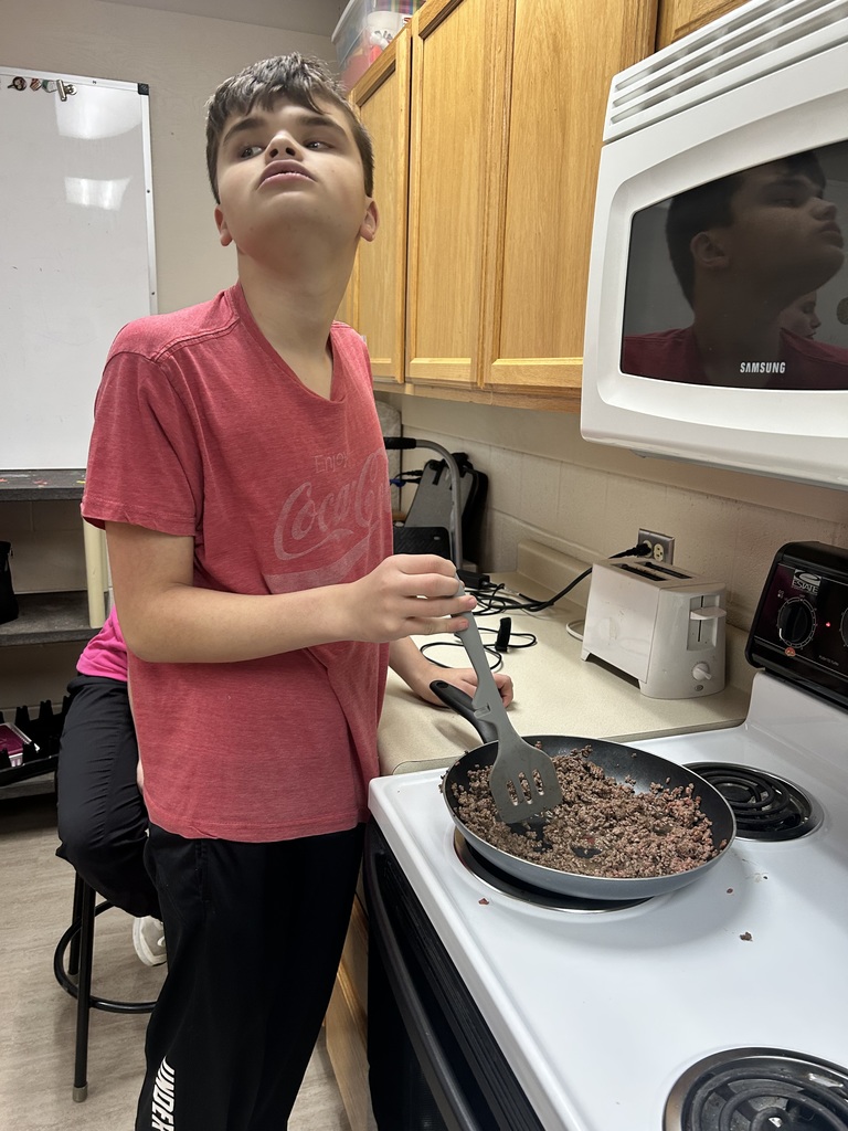🧀🌮 A few weeks ago in LCCE at the high school, students kicked off a hands-on cooking unit—and it was a hit!  They started by planning out their recipe and building a shopping list, then took a trip to Nilssen’s to pick up everything they needed. After that, it was time to get cooking!  With help from Mrs. Bach-Whalen and Mrs. Allen, students made (and enjoyed!) their own nachos. A fun way to build real-life skills and try something new. 💜