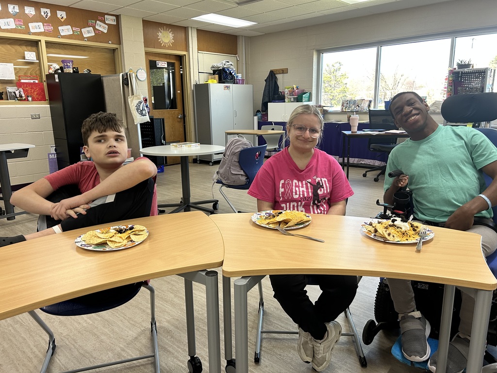 🧀🌮 A few weeks ago in LCCE at the high school, students kicked off a hands-on cooking unit—and it was a hit!  They started by planning out their recipe and building a shopping list, then took a trip to Nilssen’s to pick up everything they needed. After that, it was time to get cooking!  With help from Mrs. Bach-Whalen and Mrs. Allen, students made (and enjoyed!) their own nachos. A fun way to build real-life skills and try something new. 💜
