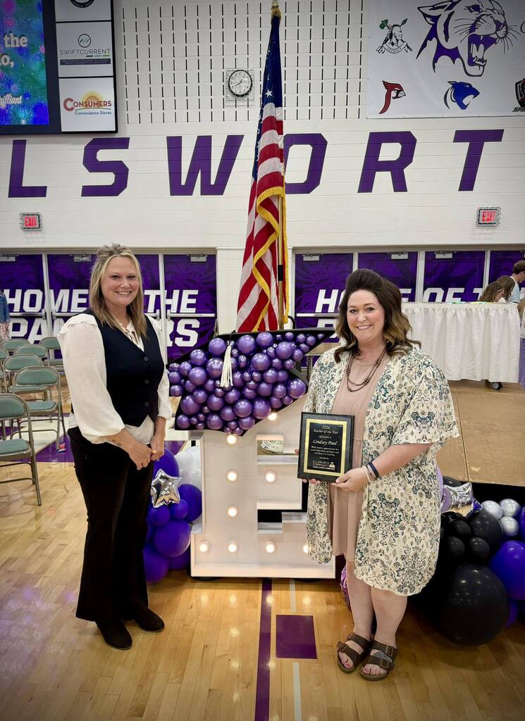 🏆 Congratulations to EES 2nd Grade Teacher Lindsey Paul on being named the 2026 ECSD Teacher of the Year! 🏆  Mrs. Paul's dedication, passion, and commitment to her students make a lasting impact each and every day. Her ability to inspire young learners, build meaningful relationships, and create a positive classroom environment embodies the very best of education.  This special recognition is made possible through the generosity of Vino in the Valley and the Ellsworth Community School District Foundation.  Please join us in congratulating Mrs. Paul on this well-deserved honor! 💜🐾