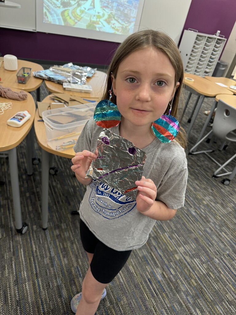 🎨✨ Creativity from around the world came to life in Ms. Asmus' summer school classroom!  Students recently completed beautiful art projects inspired by the intricate silver jewelry and designs of the North African Amazigh people. Through this Mediterranean Folk Art lesson, students explored another culture while creating their own unique masterpieces using bold patterns, shapes, and metallic details.  Take a look at these amazing finished projects. Great job, everyone! 👏🌍🖌️