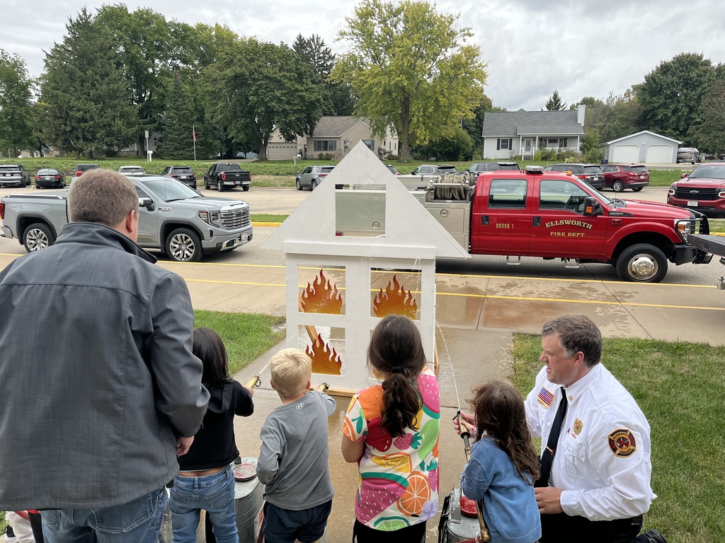 🔥🚒 Fire Safety at EES! 🚒🔥  A big thank you to the Ellsworth Fire Department for visiting EES this week to talk with our students about fire safety! We appreciate our local firefighters taking the time to teach our students important safety tips and answer their questions.  Thank you for helping keep our students and community safe! ❤️🚒