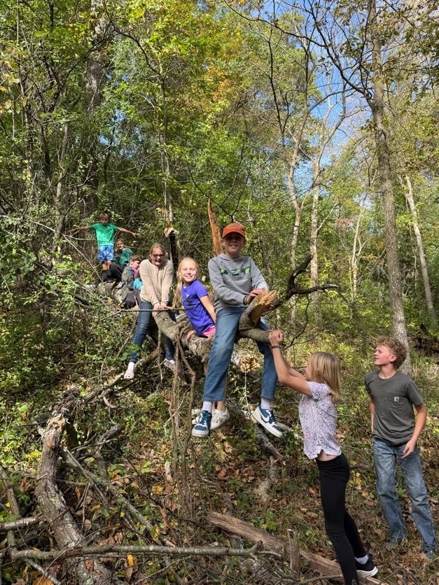 🔥🌲 Learning Outside the Classroom! 🌲🔥  Our 5th graders recently enjoyed an awesome outdoor adventure with Red Wing ELC!  Students had several activities to choose from, including outdoor cookery, fishing at the Alma Float, rock climbing, outdoor photography, and canoeing. 🎣🧗📸🛶  During outdoor cookery, students learned how to safely gather wood and start a fire with supervision. Then came the tasty part! They cooked over an open campfire, making bannock (pancakes with cornmeal), ham and cheese pudgie pies, pizza quesadillas, and banana boats. 🔥🍌  What a great opportunity for our students to get outside, try something new, learn some hands-on skills, and make memories with their classmates!  A big thank you to Red Wing ELC for providing such a fun and memorable experience for our 5th graders! 💜