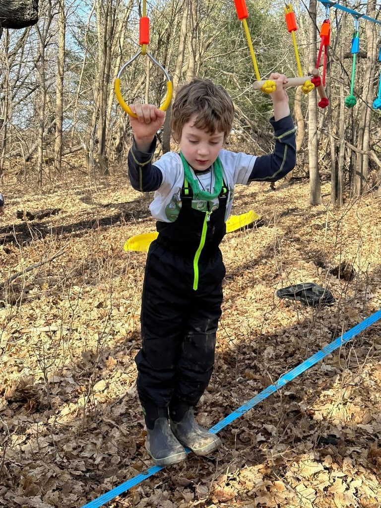 🌞Embracing the Winter Heatwave in Wisconsin! 🌲 The weather hit nearly 50 degrees in early February, so we seized the moment! The communication room tackled the ninja course in the school forest, soaking in the unexpected warmth and having a blast!  💜 🌞