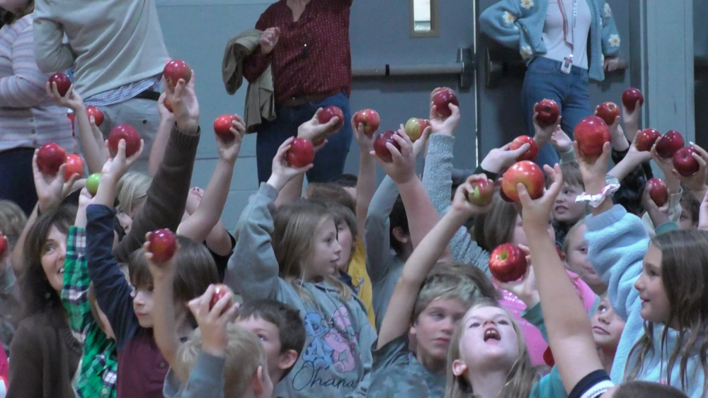 Apple Crunch Day
