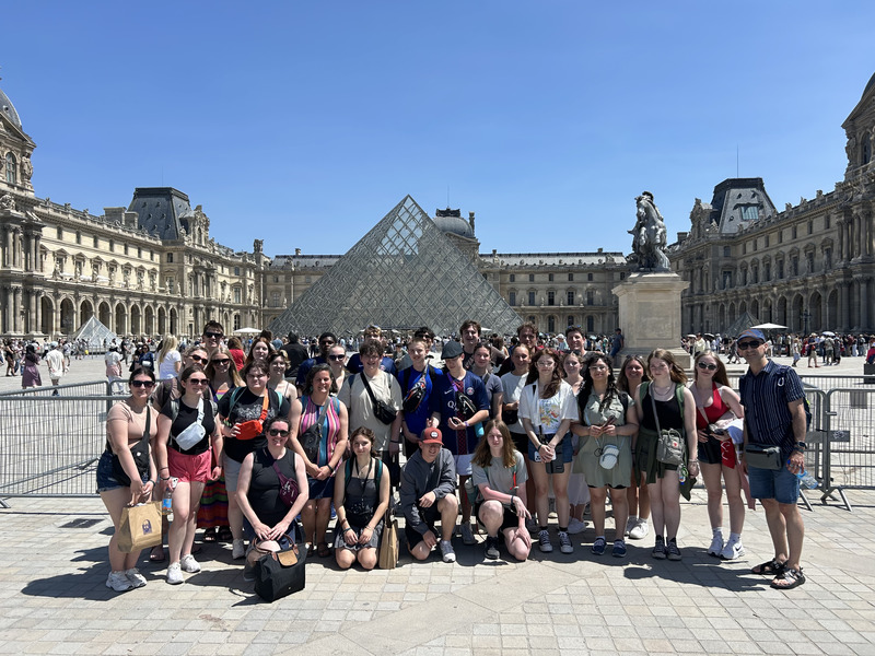 EHS Group at the Louvre Museum