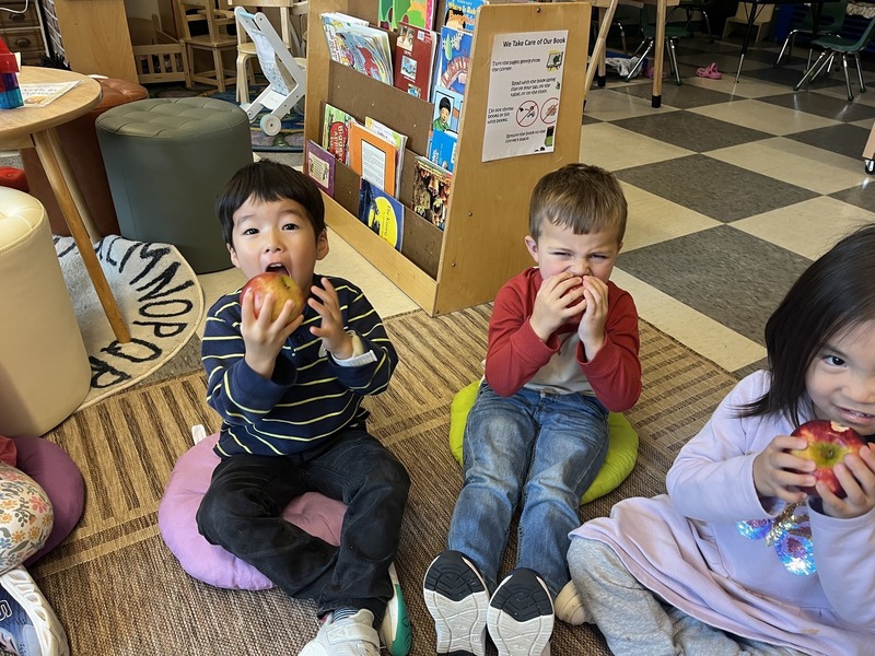 Apple Crunch Day