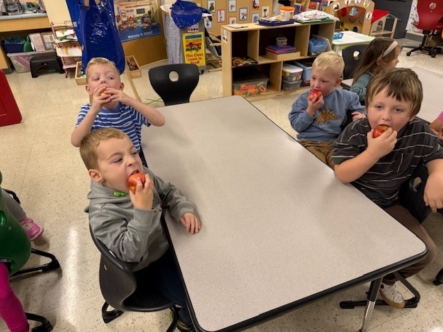 Apple Crunch Day