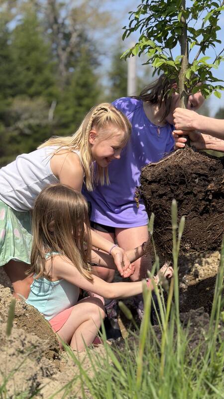 EEMS Tree Planting