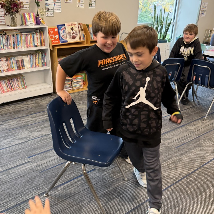 third grade musical chairs
