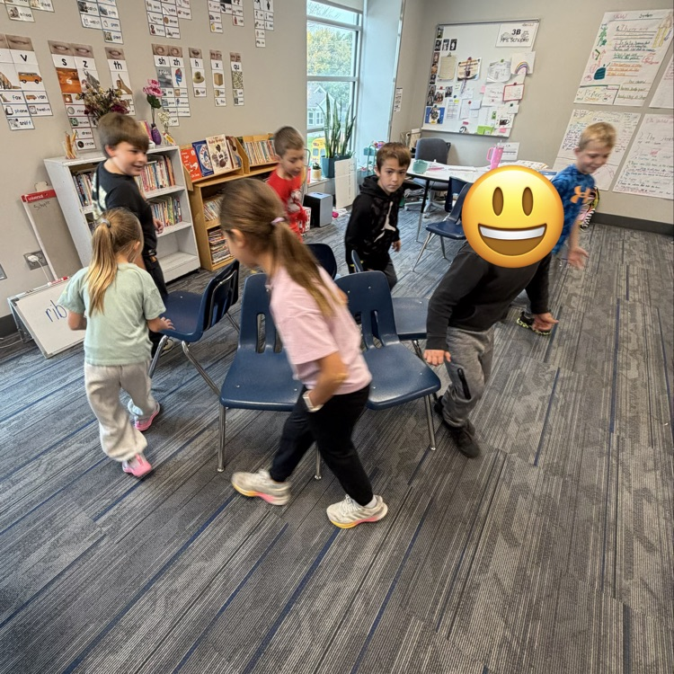 third grade musical chairs