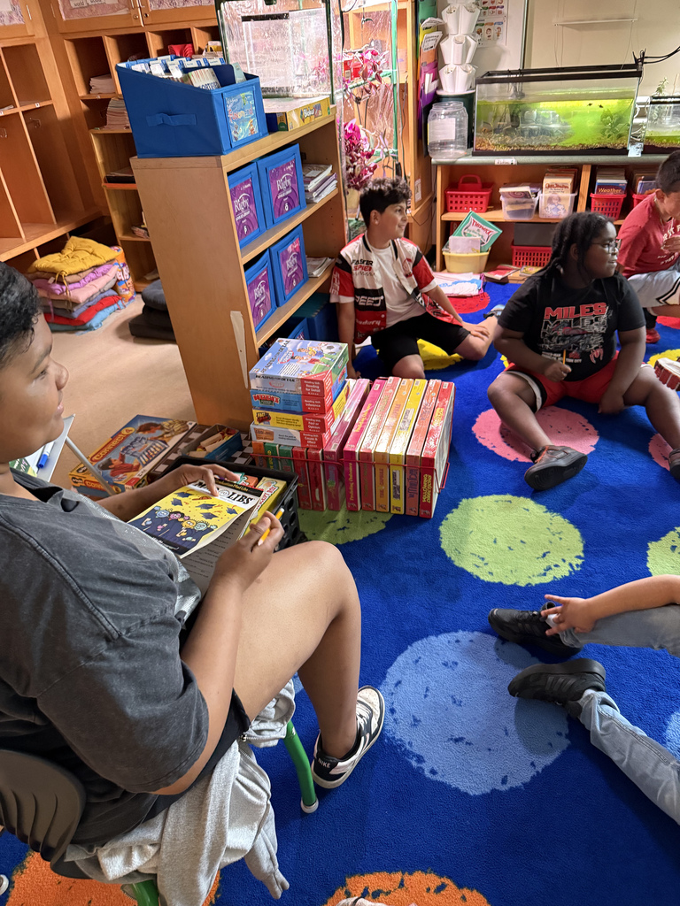 children reading together