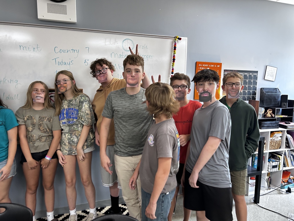 8th grade Homeroom students turn celebrity