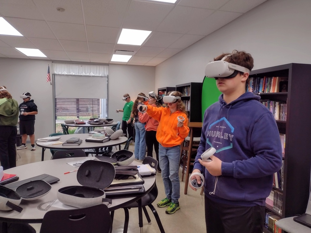 Sending a huge shoutout to April Suter from PERFECT for bringing Career Trek headsets to our 8th grade students! 