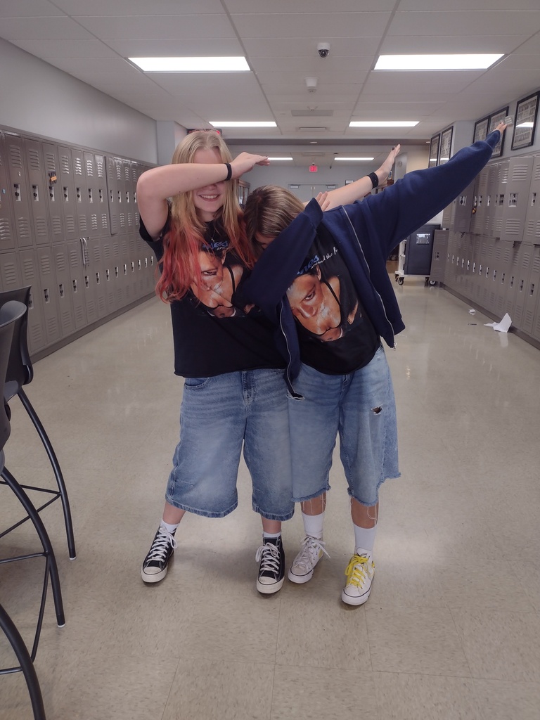 Twinning in the Junior High!