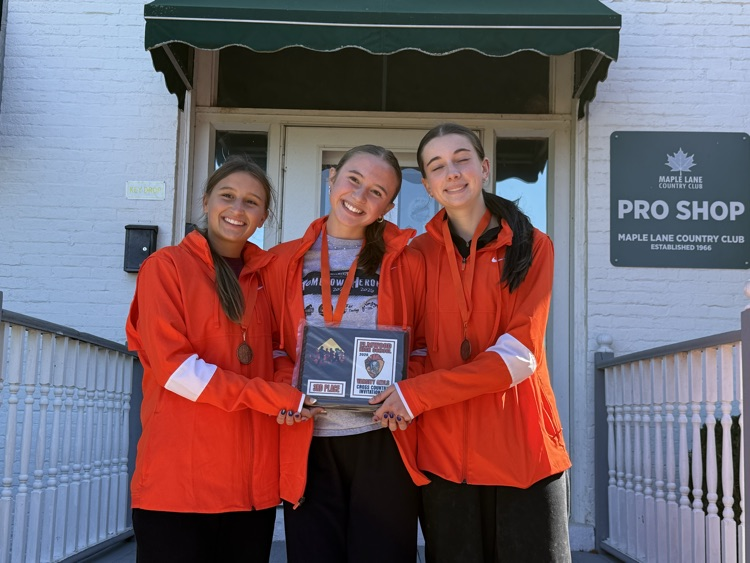 juniors with medal