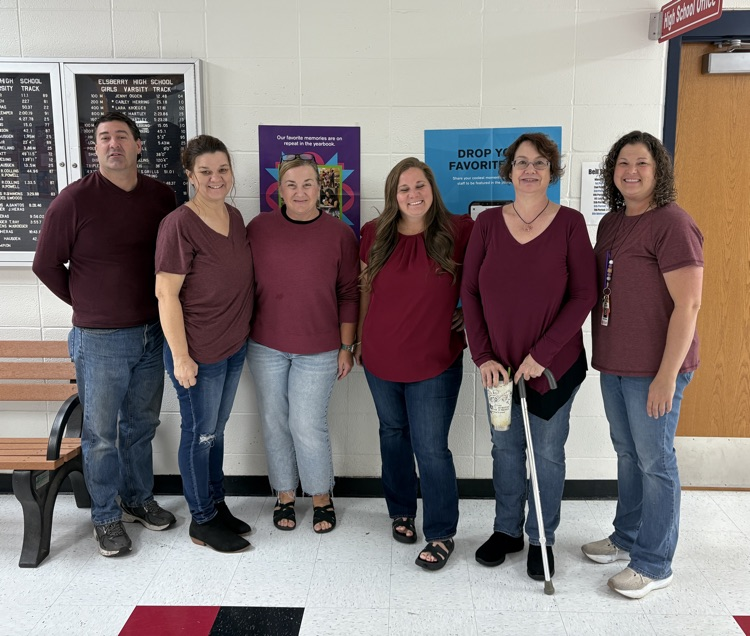 Teachers celebrating Twin Day
