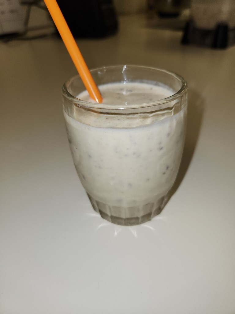 Banana,  peanut butter, flaxseed, Greek  yogurt