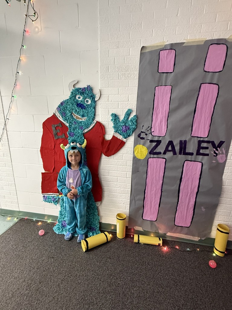 HOMECOMING SPIRIT WEEK