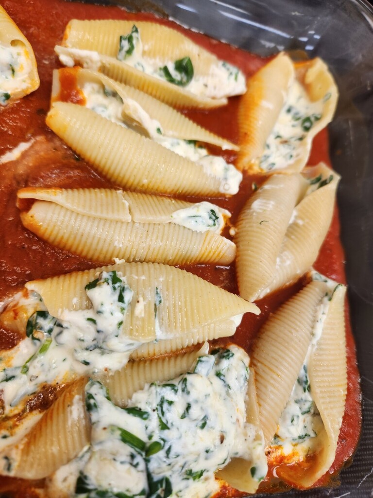 Lauren's stuffed pasta shells were decadent and filling!