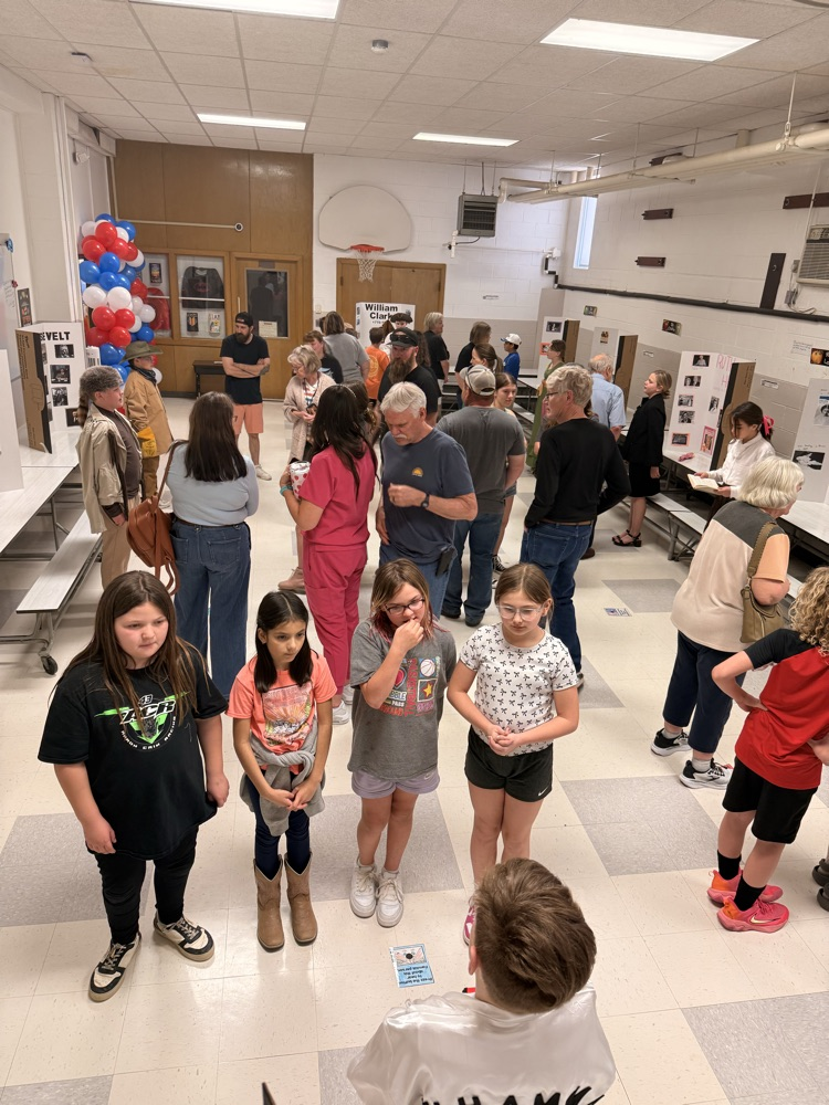 5th grade class Living Wax Museum