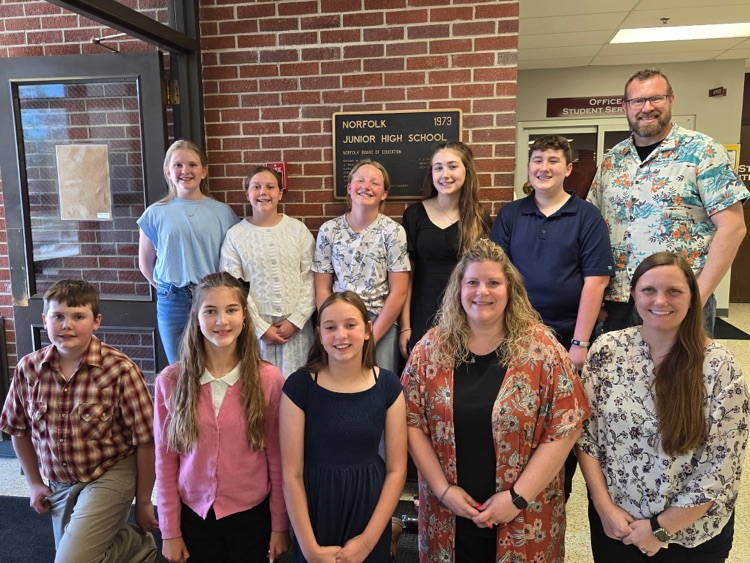 JH speech team with coaches 