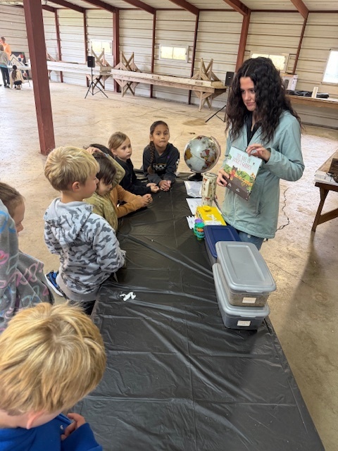 2nd grade students at Ag Day