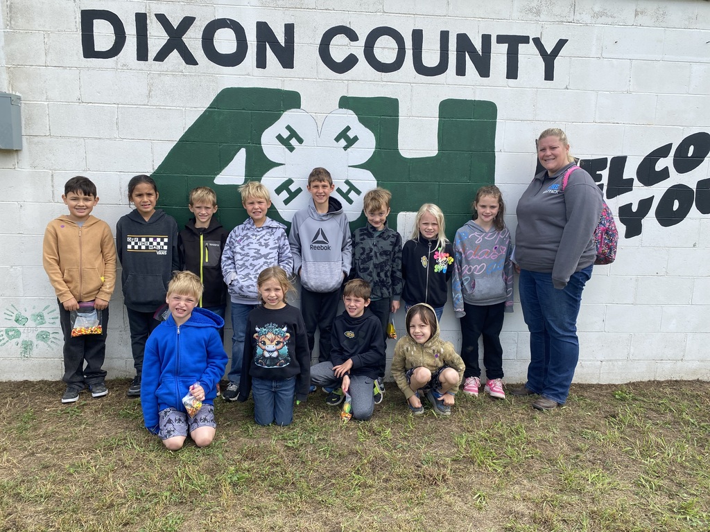 2nd grade students at Ag Day