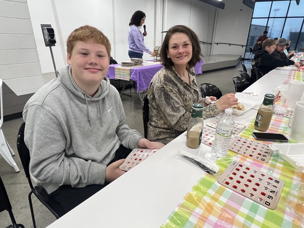 Families Enjoying 6th Grade Breakfast on February 26th