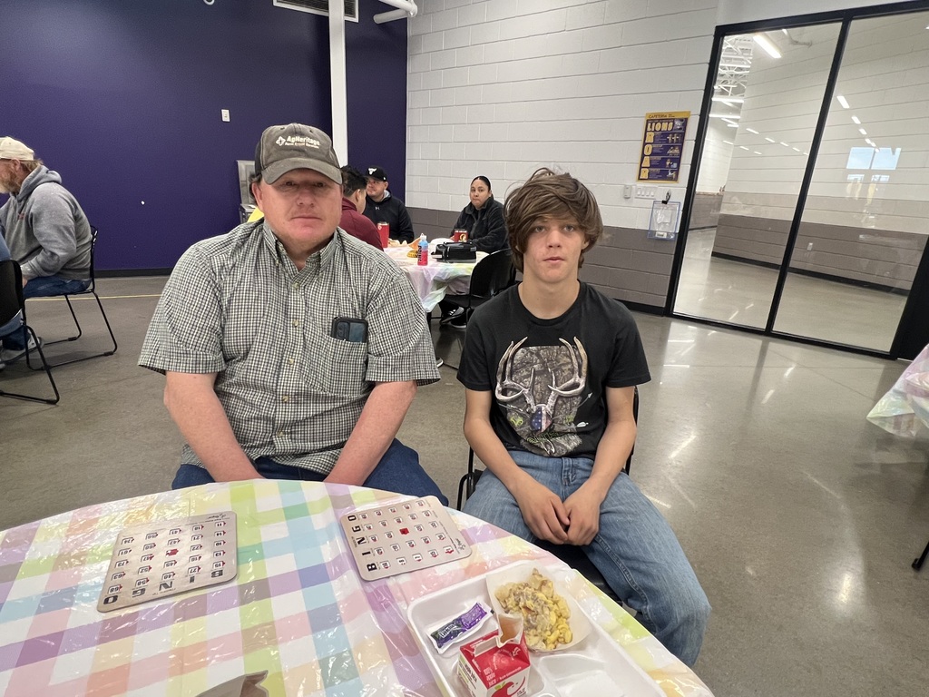 Families Enjoying 6th Grade Breakfast on February 26th