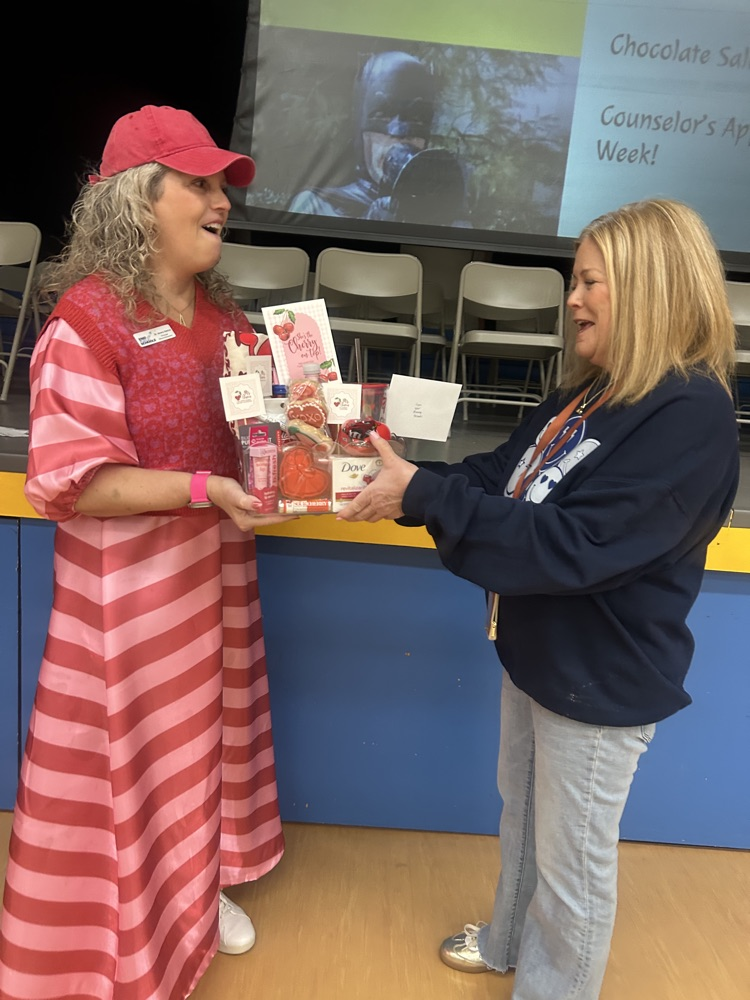 Happy School Counselor Week. Lions love Ms. Owen!💙🦁💛