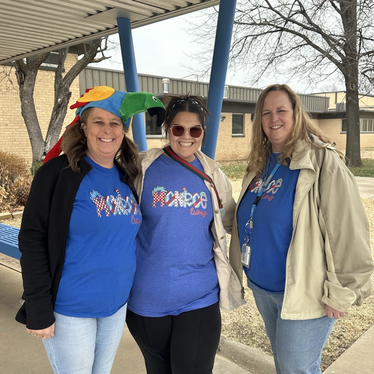 Read Across America, Crazy Hair and Hat Day💙🦁💛