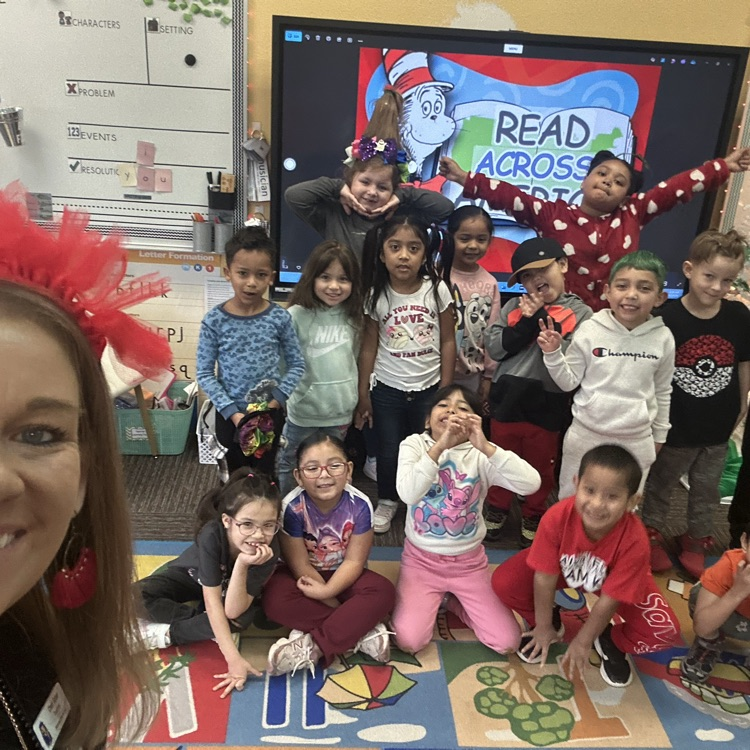 Read Across America, Crazy Hair and Hat Day💙🦁💛