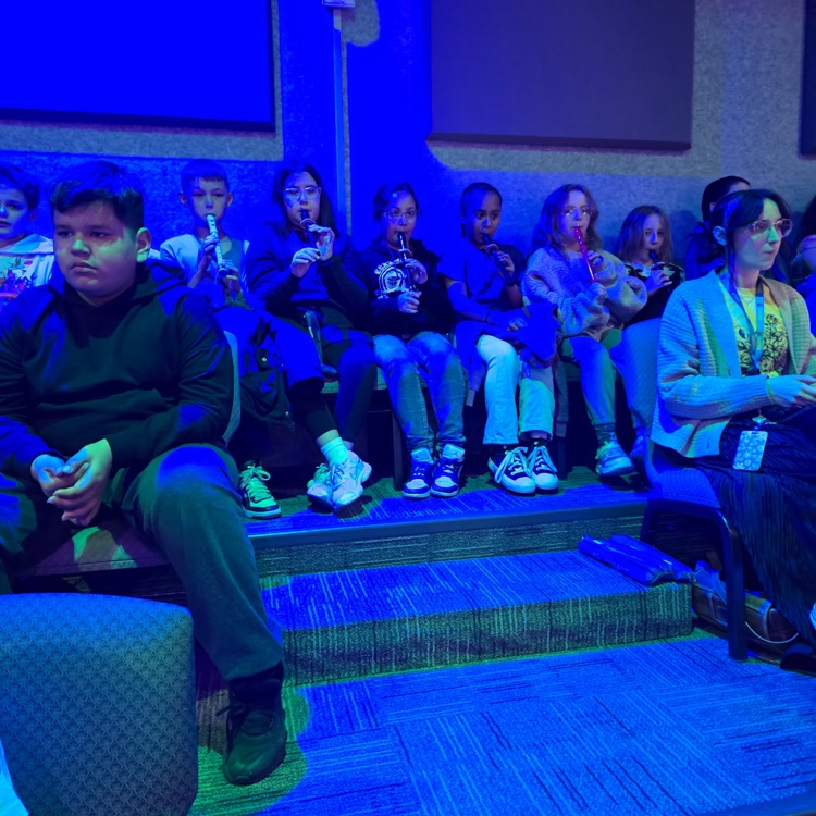 Link Up for Monroe 3rd and 4th grades💙🦁💛