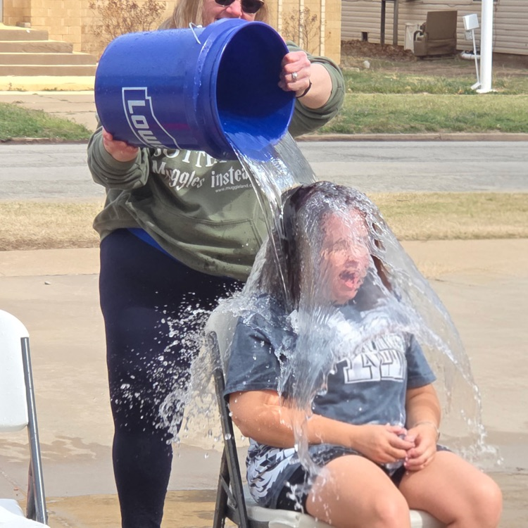 Special Olympics-Polar Plunge. Thanks, Mrs. Kala for your support!💛🦁💙