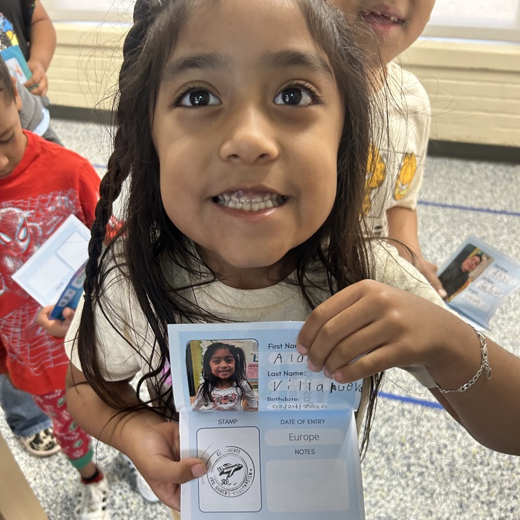 Kinder Lions "fly" across the world with Wit and Wisdom.💛🦁💙