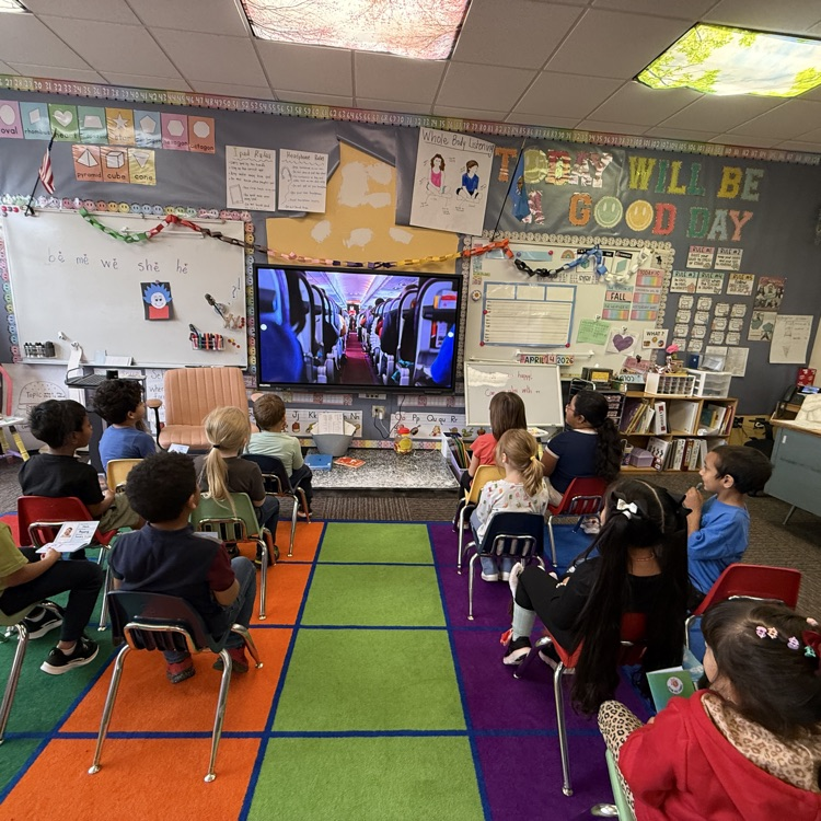 Kinder Lions "fly" across the world with Wit and Wisdom.💛🦁💙