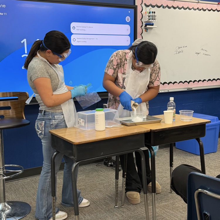 Fifth graders test which substances change in science.💛🦁💙