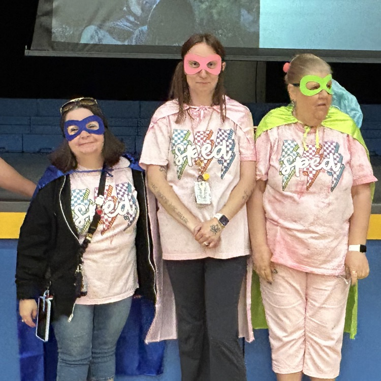 We love our SPED paraprofessionals! 💙🦁💛