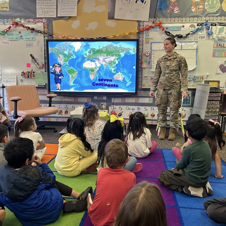 Lucie Bednar, Vance AFB air traffic controller, gave our Kinder Mini-Lions BIG IDEAS about flight and math.💛🦁💙